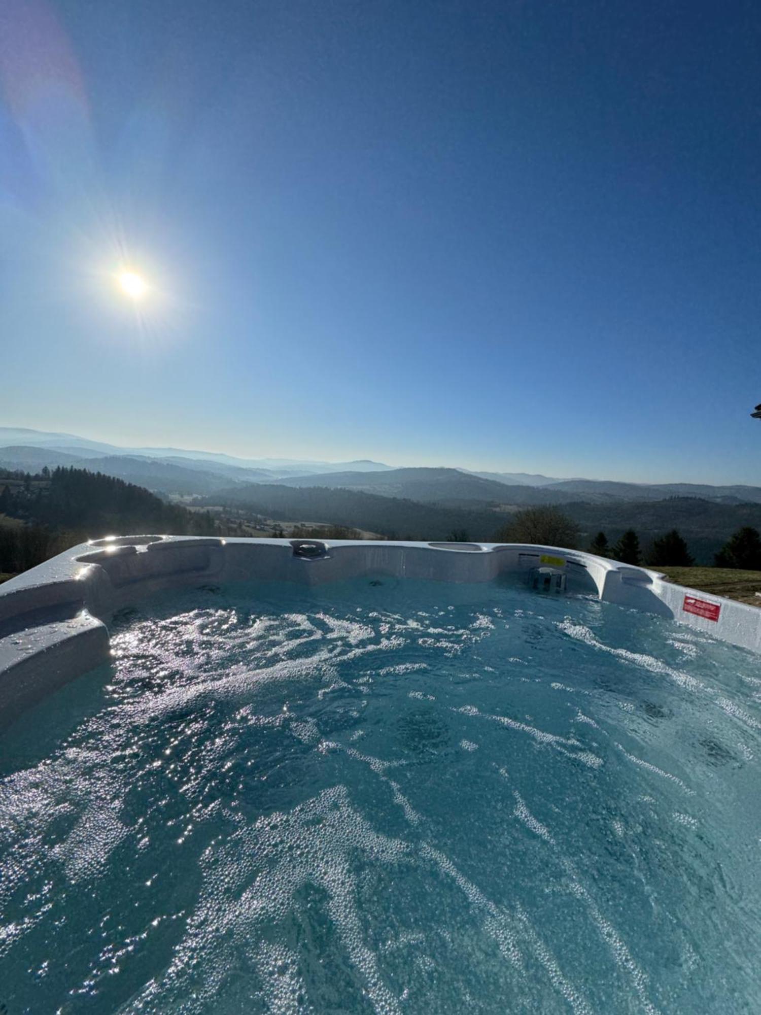 Montini - Wybrane Domki Z Jacuzzi Koniaków エクステリア 写真